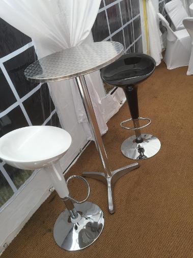poseur table hire